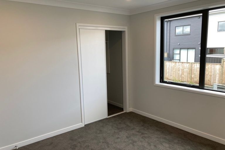 Photo of property in 19c O'meara Street, Swanson, Auckland, 0614