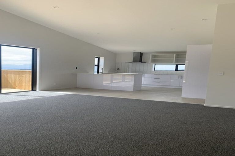 Photo of property in 4/18a Cathie Place, Karori, Wellington, 6012