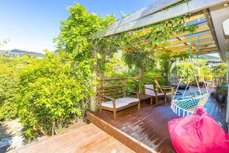 Photo of property in 8 Ronald Scott Grove, Riverstone Terraces, Upper Hutt, 5018