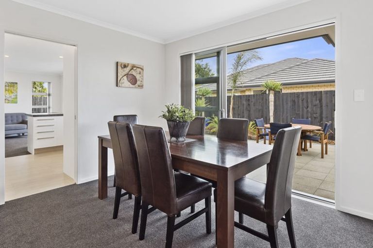 Photo of property in 31 Leet Crescent, Papamoa Beach, Papamoa, 3118