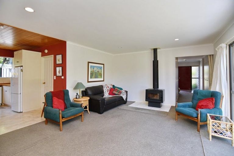 Photo of property in 43 West Belt, Rangiora, 7400