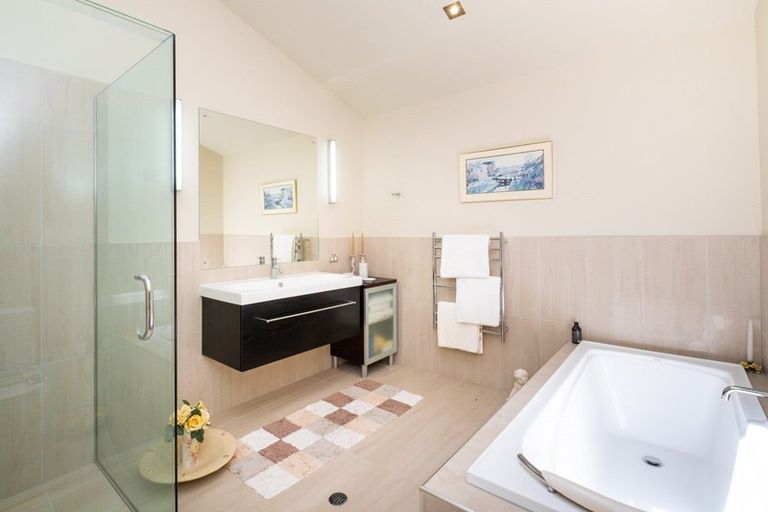 Photo of property in 64a Mchardy Street, Havelock North, 4130