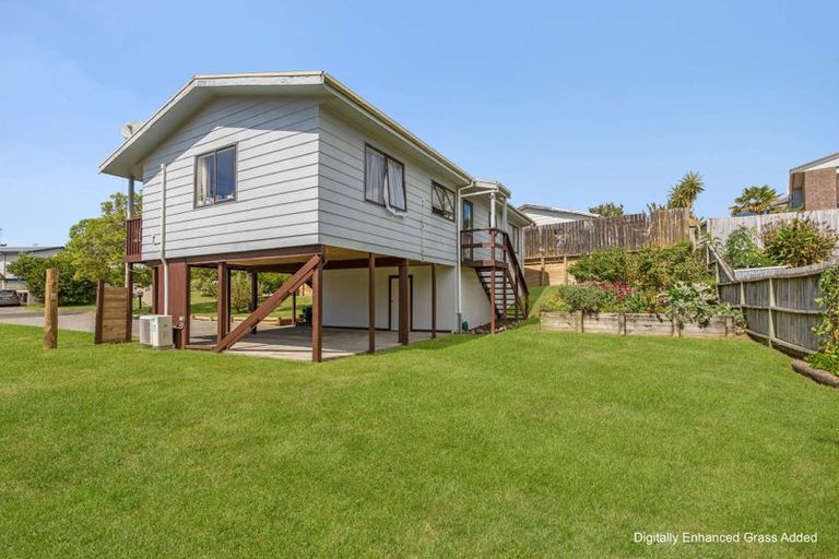 Photo of property in 13 Robinson Street, Katikati, 3129