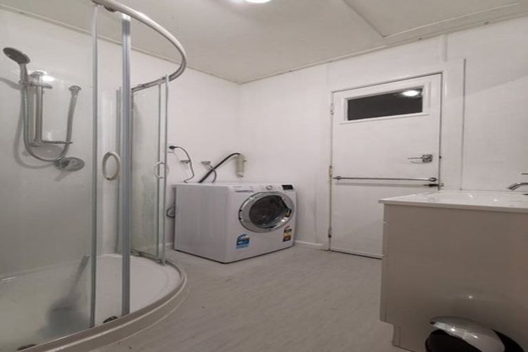 Photo of property in 47 Aurora Terrace, Kelburn, Wellington, 6012