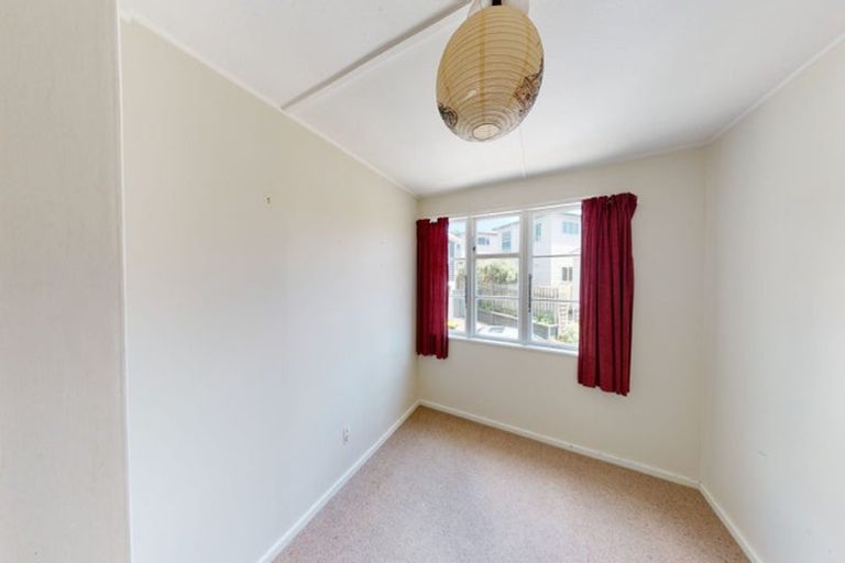 Photo of property in 20 Stephen Street, Johnsonville, Wellington, 6037