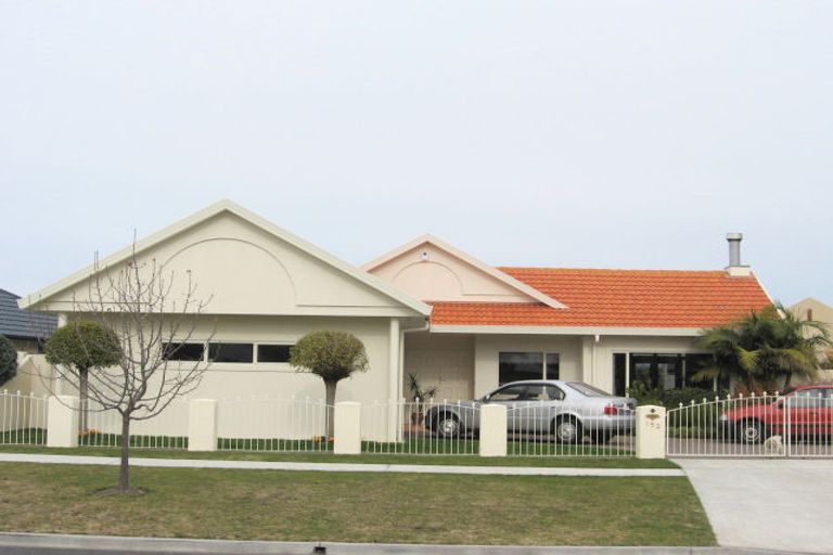 Photo of property in 152 Avenue Road, Greenmeadows, Napier, 4112