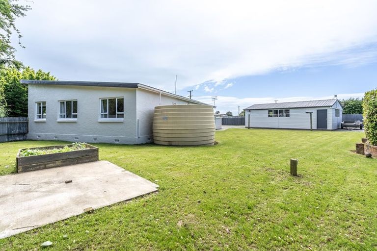 Photo of property in 62 Oteramika Road, Rockdale, Invercargill, 9812