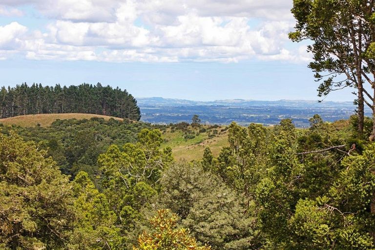 Photo of property in 839 Ponga Road, Opaheke, Papakura, 2584