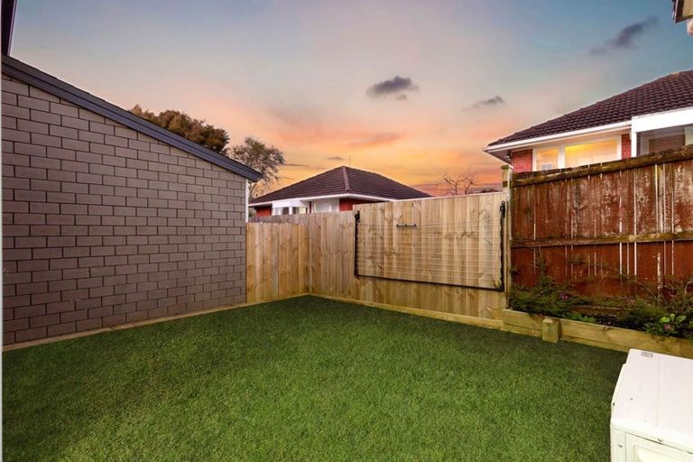 Photo of property in 664b Pakuranga Road, Howick, Auckland, 2010