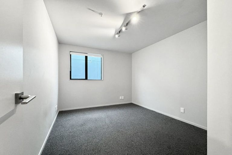 Photo of property in Detroit Apartments, 307/181 Tasman Street, Mount Cook, Wellington, 6021
