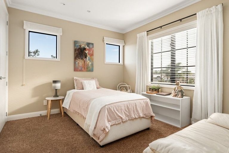 Photo of property in 166 Oriental Parade, Papamoa Beach, Papamoa, 3118