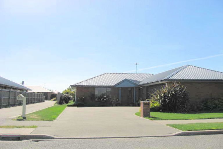 Photo of property in 40 Nixon Street, Tinwald, Ashburton, 7700