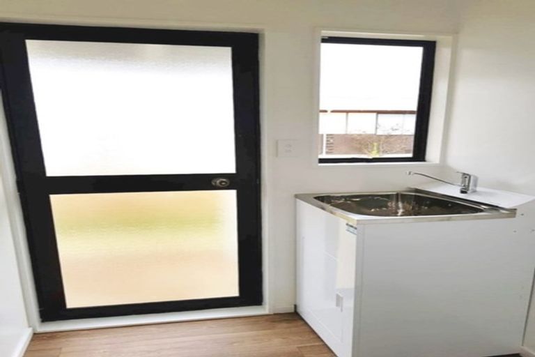 Photo of property in 14a Douglas Street, Levin, 5510