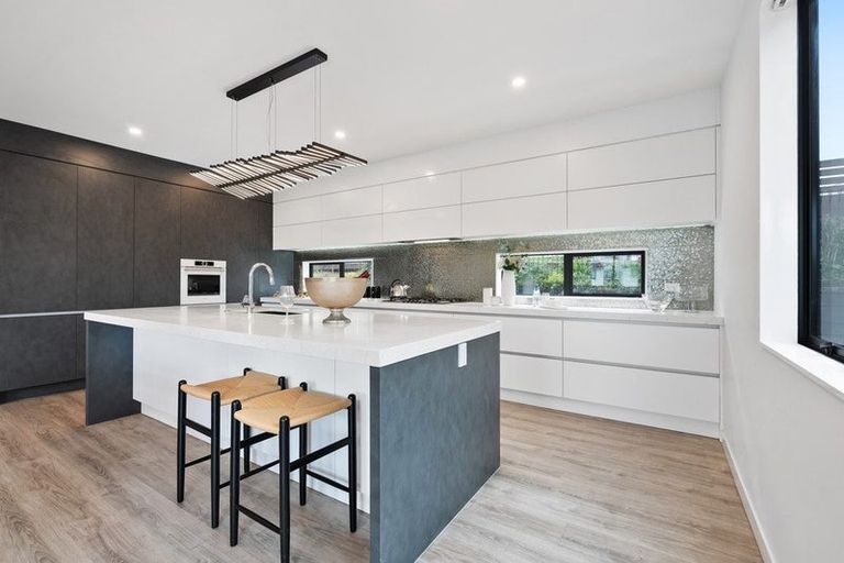 Photo of property in 13 Jack Hawken Lane, Silverdale, 0932