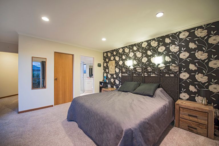 Photo of property in 156 Evans Road, Papamoa Beach, Papamoa, 3118