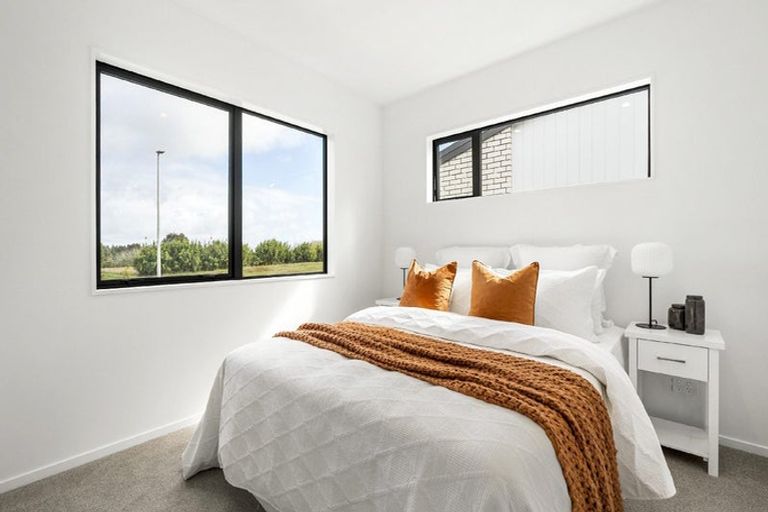 Photo of property in 6 Matamoe Street, Flat Bush, 2019
