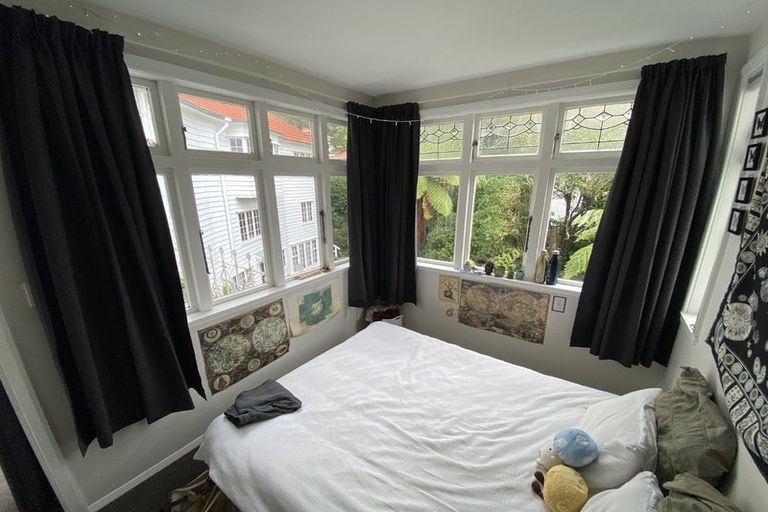 Photo of property in 4a Easdale Street, Kelburn, Wellington, 6012