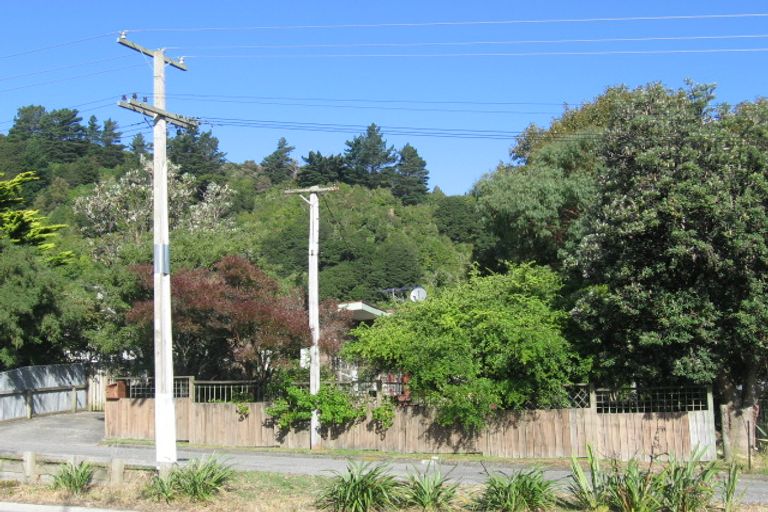 Photo of property in 676 Main Road North, Te Marua, Upper Hutt, 5018