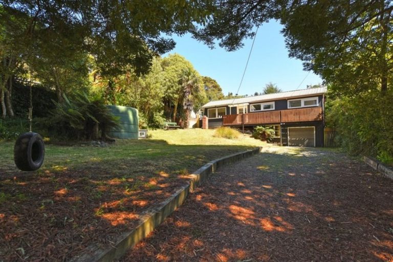 Photo of property in 22 Avian Road, Blue Mountains, Upper Hutt, 5371