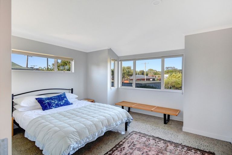 Photo of property in 17 Palmer Place, Taieri Beach, Taieri Mouth, 9091