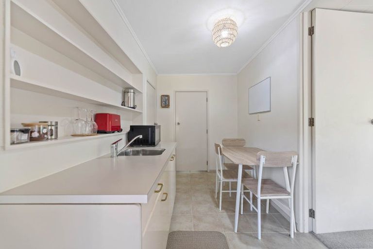 Photo of property in 73 Chesham Avenue, Richmond Heights, Taupo, 3330