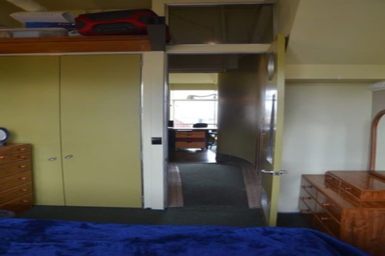 Photo of property in Qba Apartments, 2q/51 Webb Street, Mount Cook, Wellington, 6011