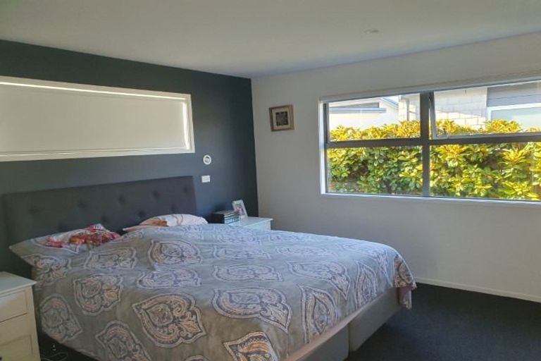 Photo of property in 34 Awataha Crescent, Pyes Pa, Tauranga, 3110