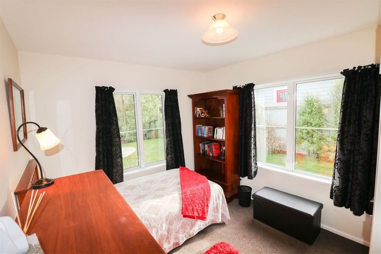 Photo of property in 31 Shaw Street, Geraldine, 7930