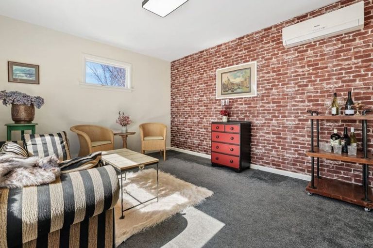 Photo of property in 6 Charlesworth Street, Woolston, Christchurch, 8023