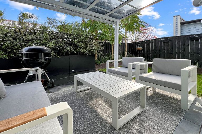 Photo of property in 51a Gills Road, Bucklands Beach, Auckland, 2014