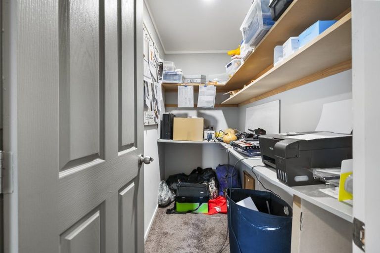 Photo of property in 35 Potaka Street, Marton, 4710