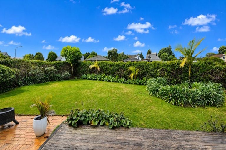 Photo of property in 18a Russell Drive, Oakura, 4314