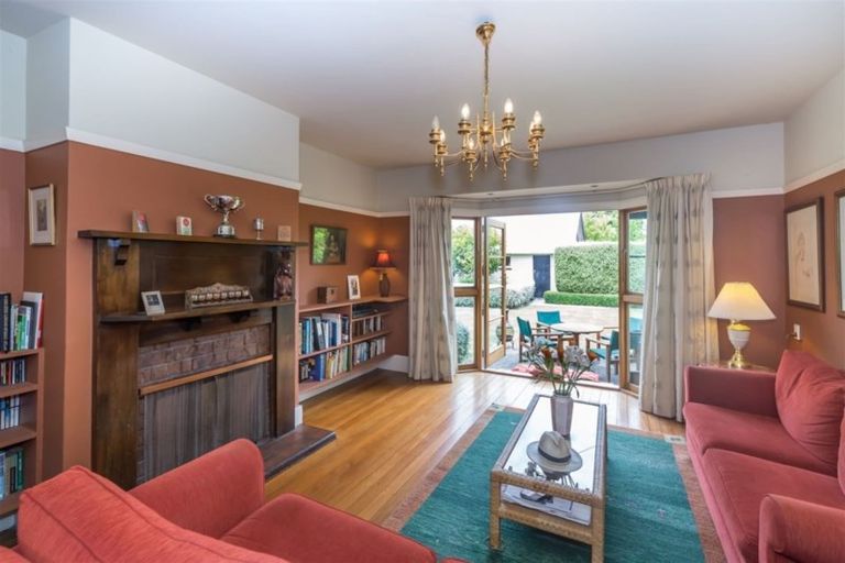 Photo of property in 44 Hamilton Avenue, Ilam, Christchurch, 8041