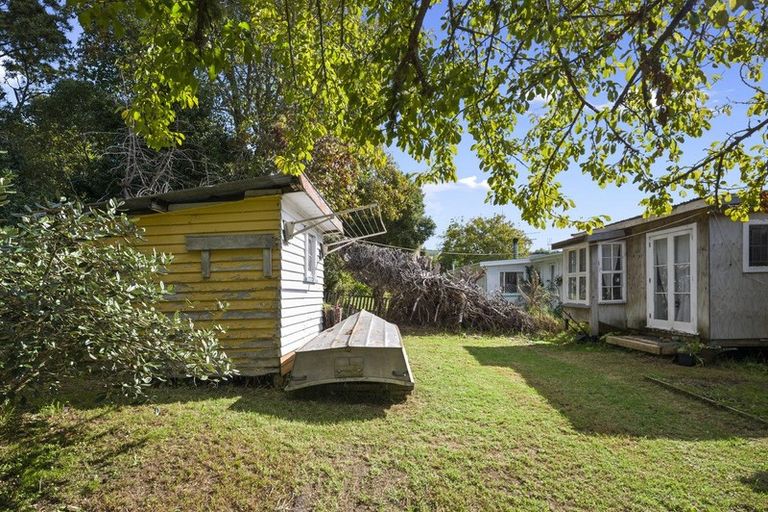 Photo of property in 20a Otanerua Road, Hatfields Beach, Orewa, 0931