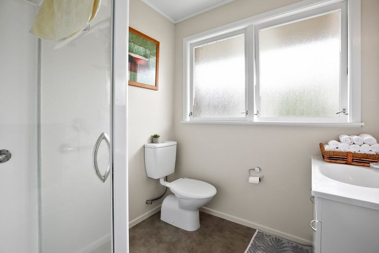 Photo of property in 17 Vista Terrace, Hillcrest, Hamilton, 3216