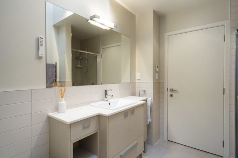 Photo of property in 24d Jellicoe Drive, Hamilton East, Hamilton, 3216