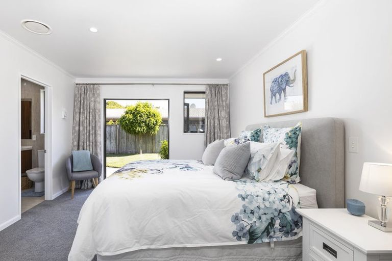 Photo of property in 14 Springswood Grove, Springlands, Blenheim, 7201