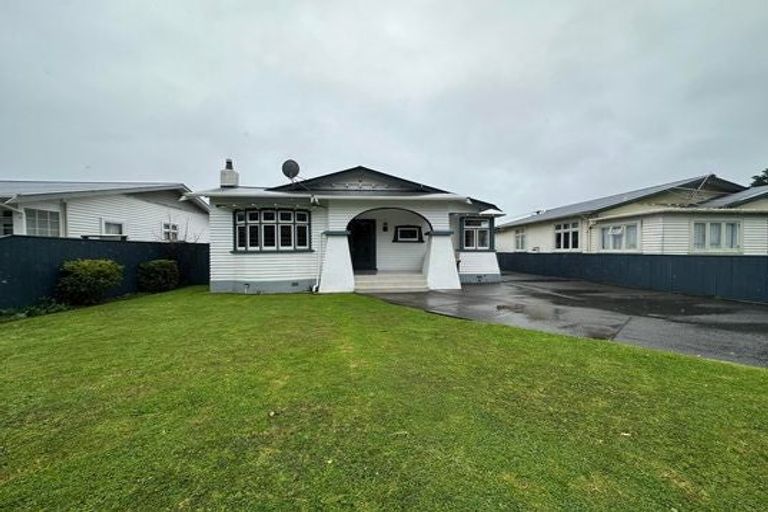 Photo of property in 31 Hardy Street, Waterloo, Lower Hutt, 5011