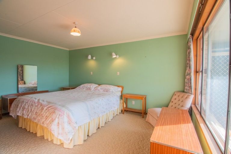 Photo of property in 114 Neplusultra Street, Cromwell, 9310