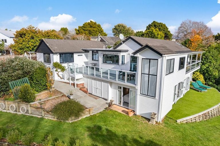 Photo of property in 66 Barton Road, Heretaunga, Upper Hutt, 5018