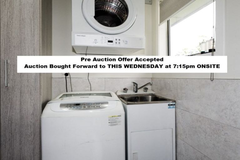 Photo of property in 28 Matama Road, Glen Eden, Auckland, 0602