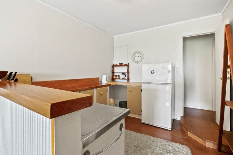 Photo of property in 21b Hamblyn Street, Strandon, New Plymouth, 4312