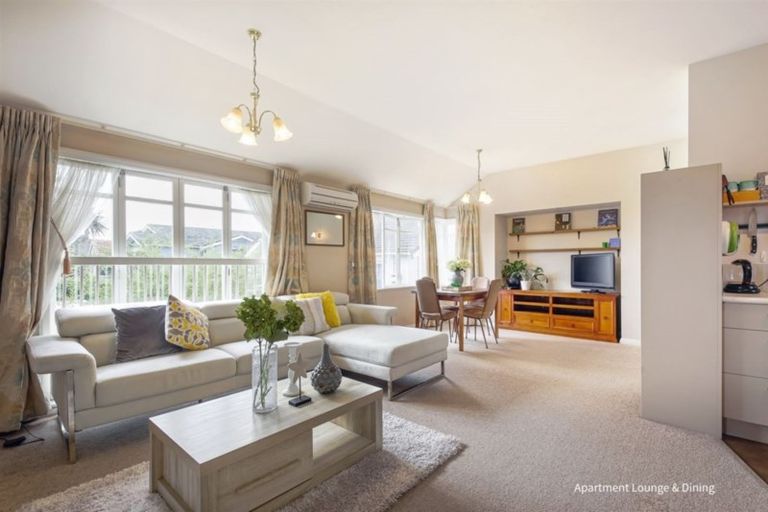 Photo of property in 12 Richardson Road, Mount Albert, Auckland, 1025