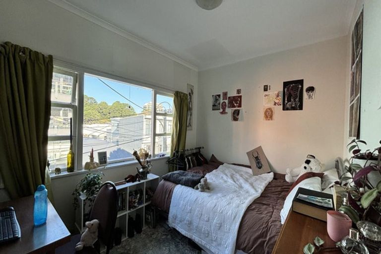 Photo of property in 6 Hanson Street, Mount Cook, Wellington, 6021
