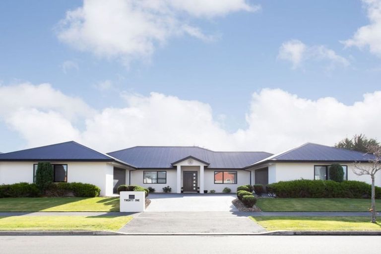 Photo of property in 21 Cole Porter Avenue, Mairehau, Christchurch, 8052