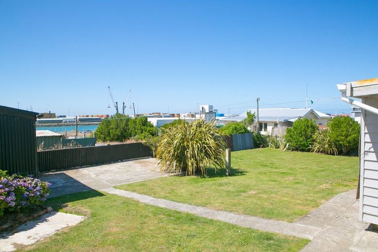 Photo of property in 53 Blackwater Street, Bluff, 9814