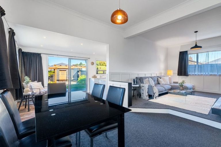 Photo of property in 26 Lincoln Road, Hillmorton, Christchurch, 8024