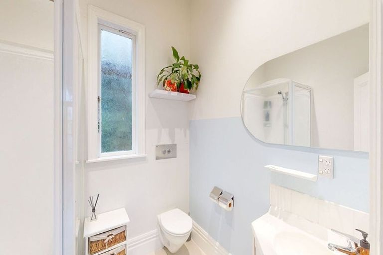 Photo of property in 15 Chilka Street, Berhampore, Wellington, 6023