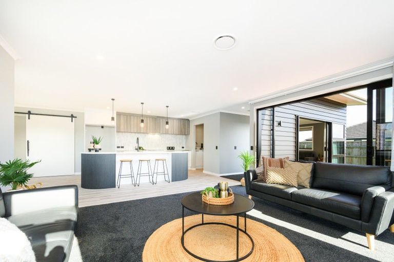 Photo of property in 10 Kanzan Grove, Feilding, 4702