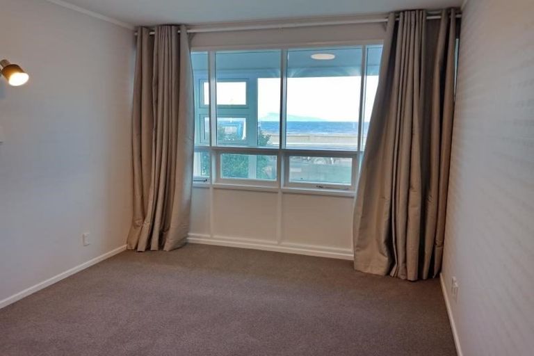 Photo of property in 1 Aurora Street, Petone, Lower Hutt, 5012